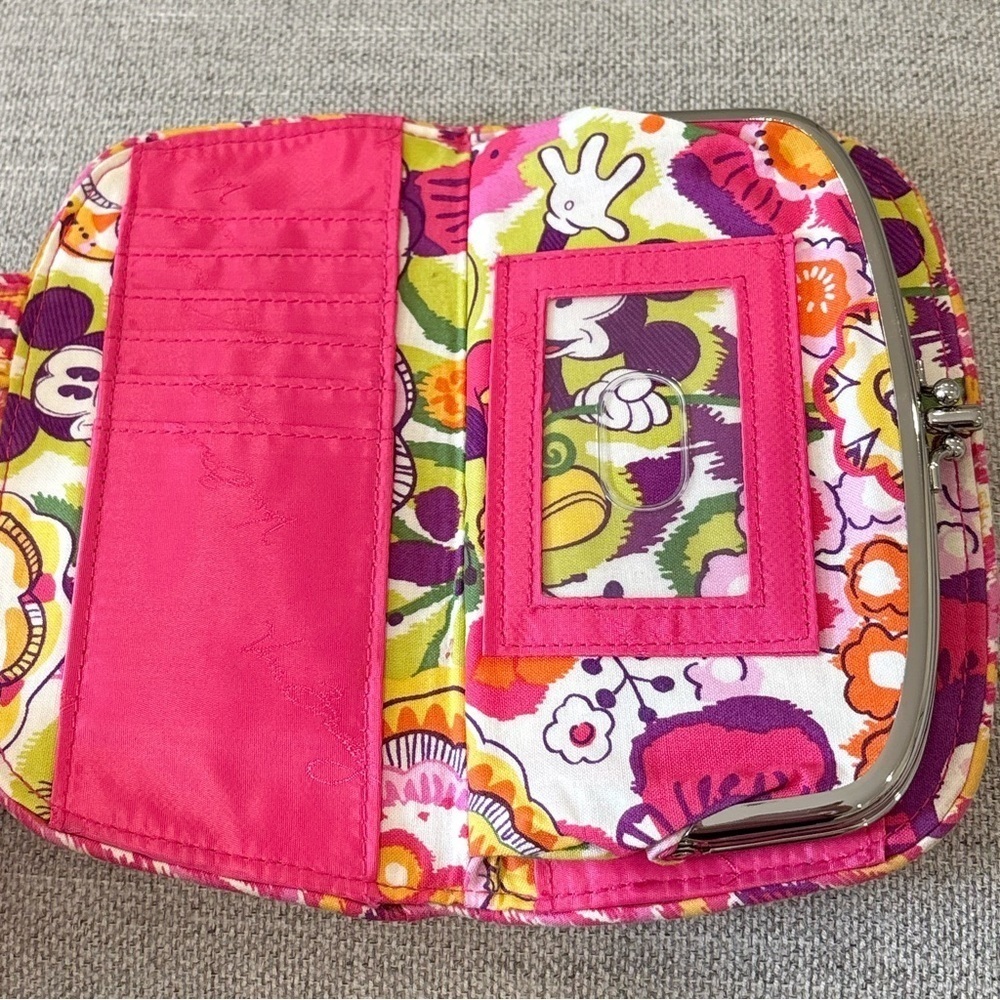 Vera Bradley Disney Bouncing Bouquet Snap n' Kiss Wallet - Picture 5 of 6